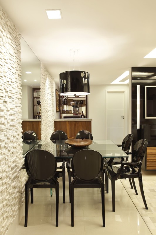 Projeto de Arquitetura de Interiores em Salas de Jantar - Apartamento em Ipanema